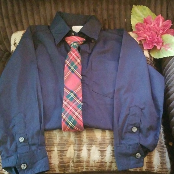 💗SALE Boys size xs 4/5 button down shirt w/ tie - Picture 1 of 5
